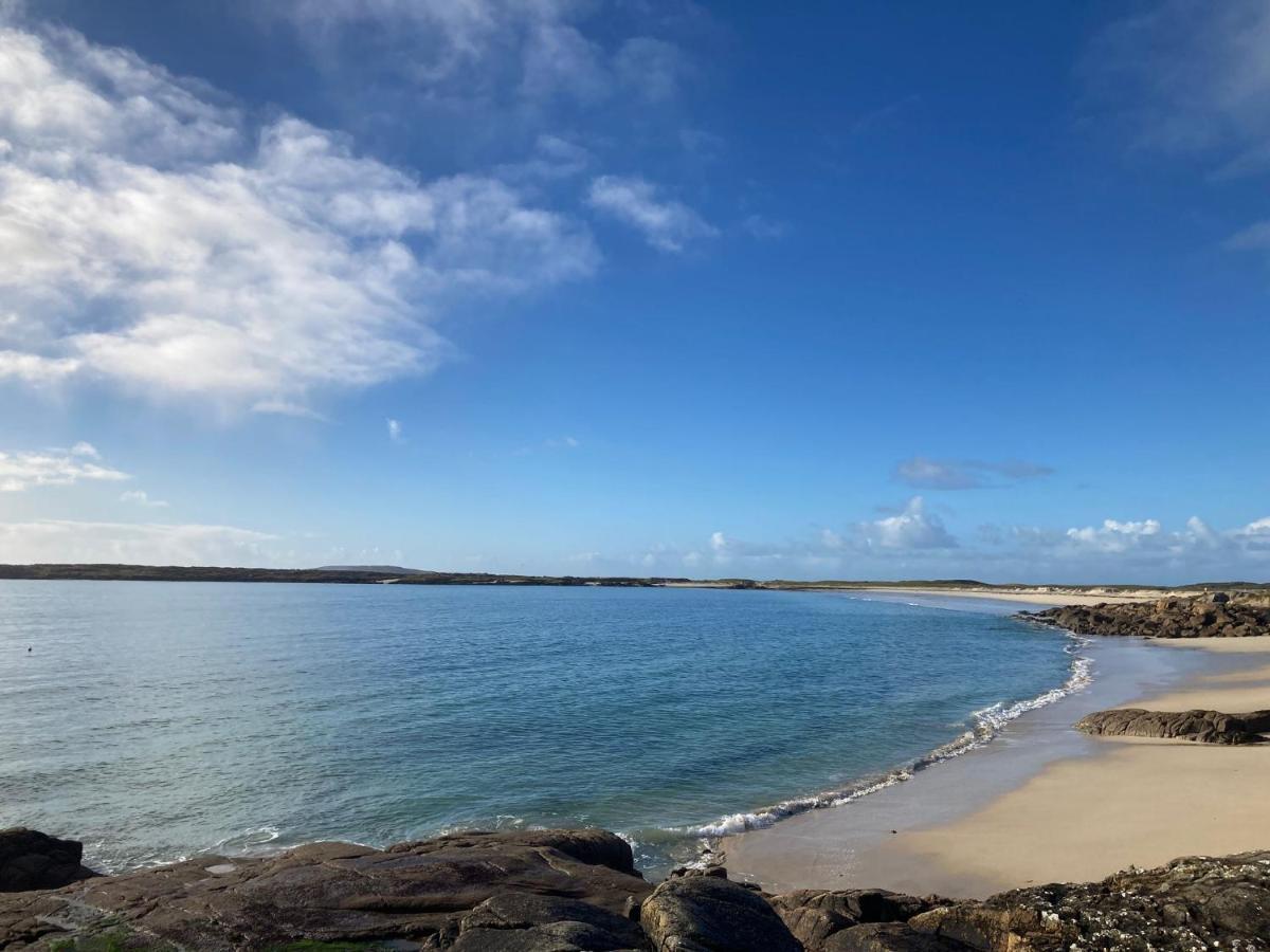 Апартаменты Roundstone Retreats Roundstone Harbour Lights Экстерьер фото